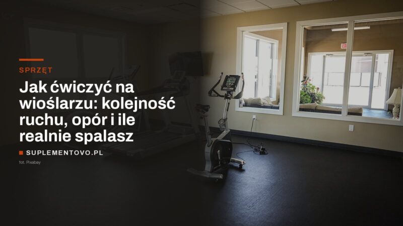 Mała siłownia z bieżnią i rowerem stacjonarnym