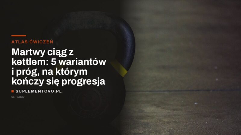 Żeliwny kettlebell stojący na podłodze siłowni